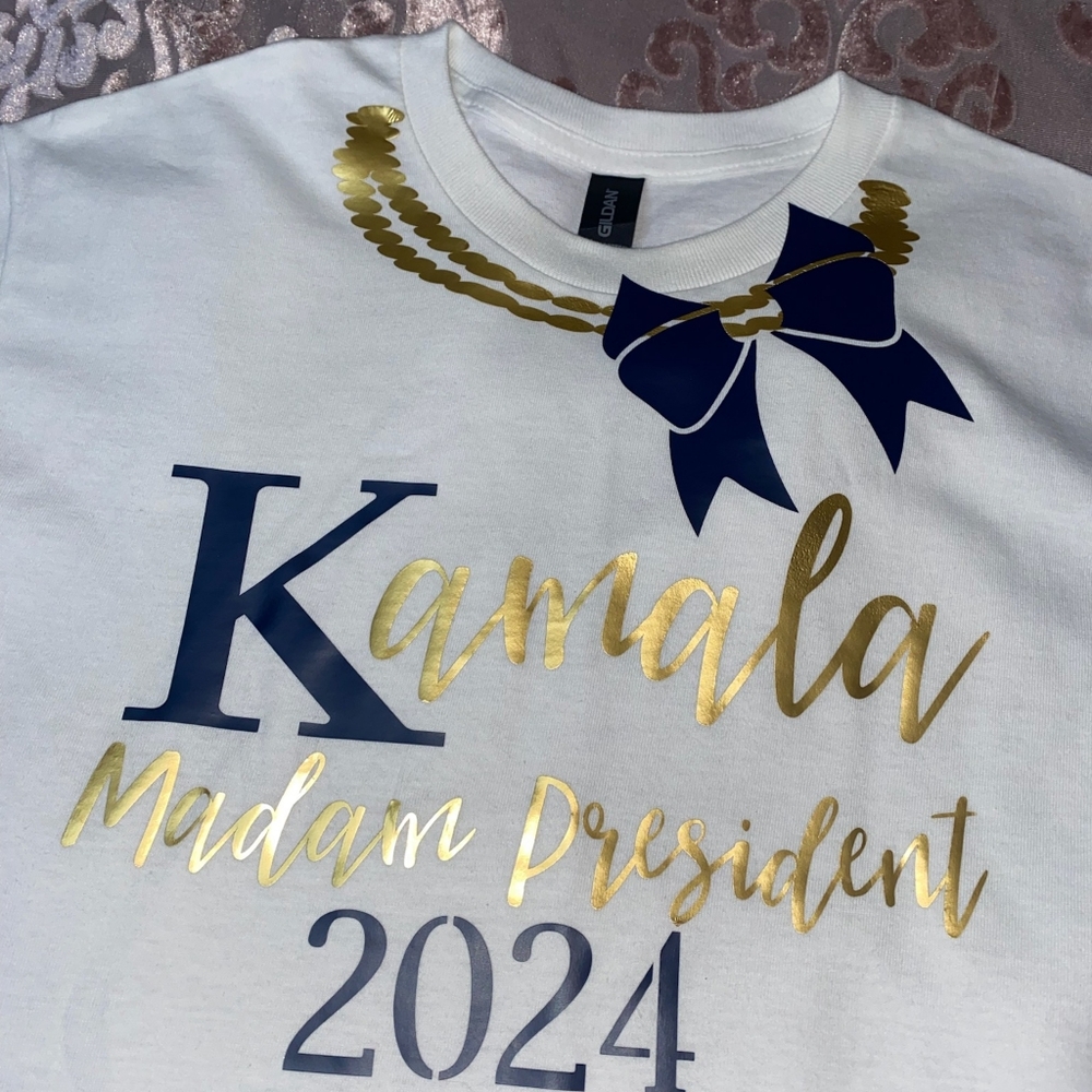 Kamala Madam President 2024 T-shirt